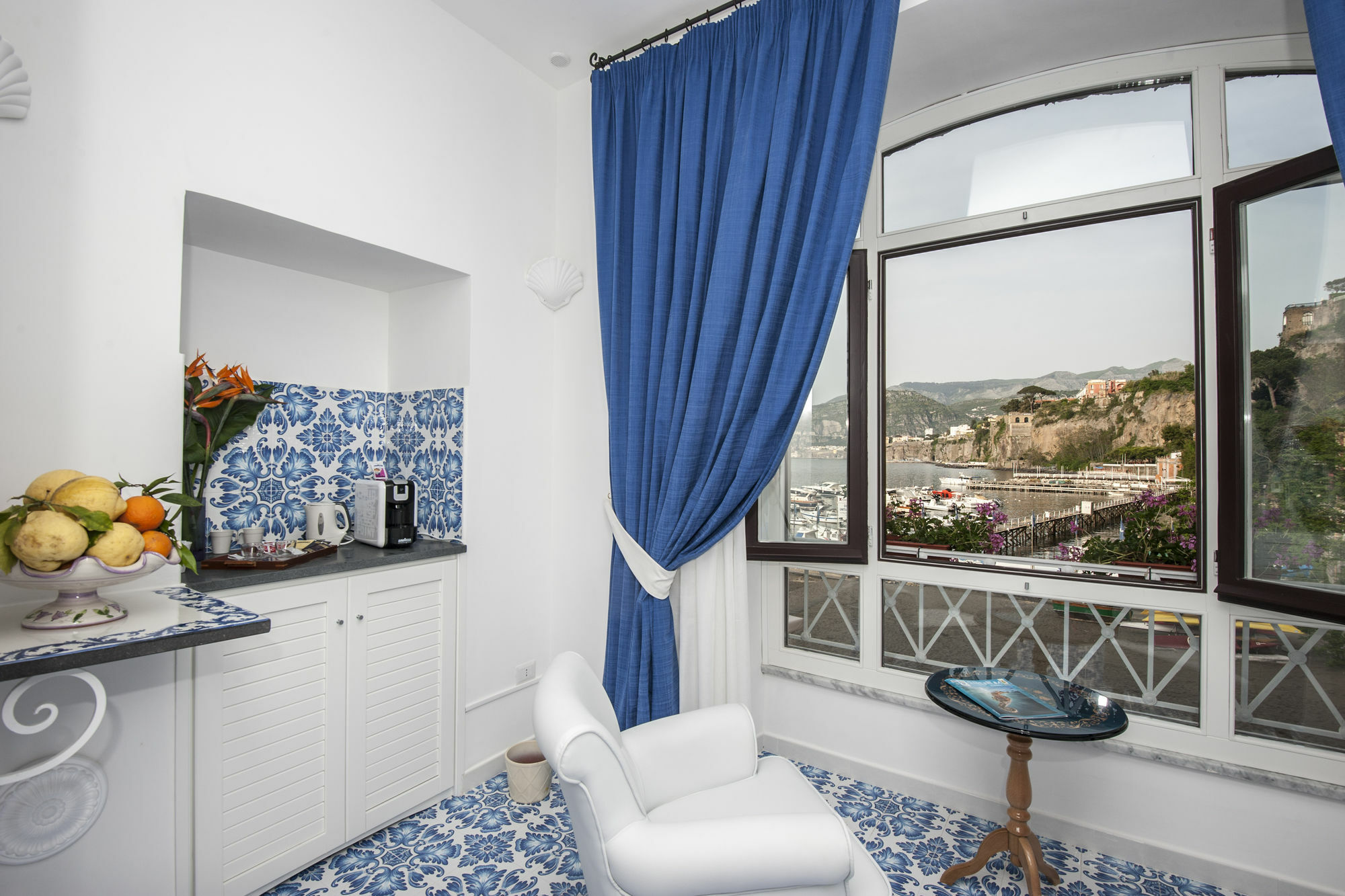 Surriento Suites Sorrento Esterno foto