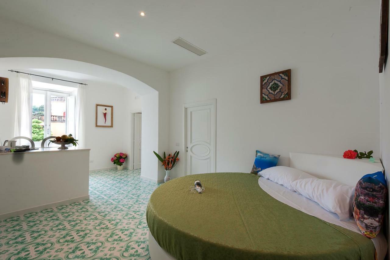 Surriento Suites Sorrento Esterno foto